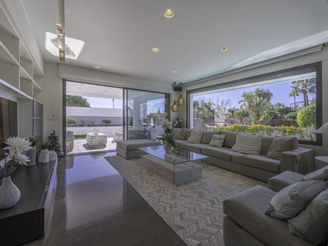 Villa for sale in Marbella