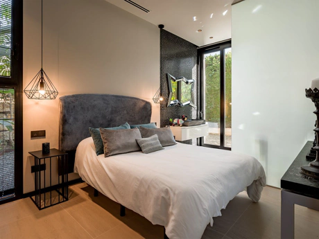 Villa for sale in Nueva Andalucia, Marbella