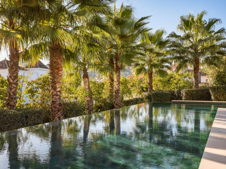 Villa for sale in Nueva Andalucia, Marbella