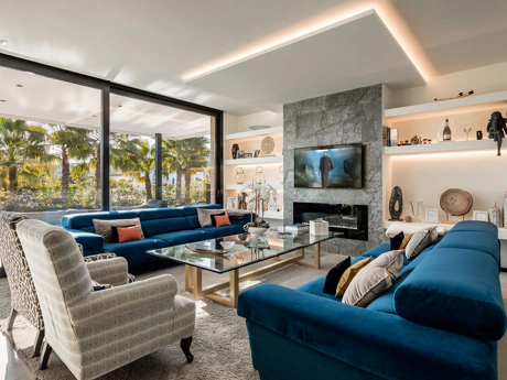 Villa for sale in Nueva Andalucia, Marbella