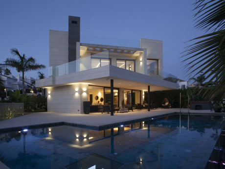 Villa for sale in Nueva Andalucia, Marbella