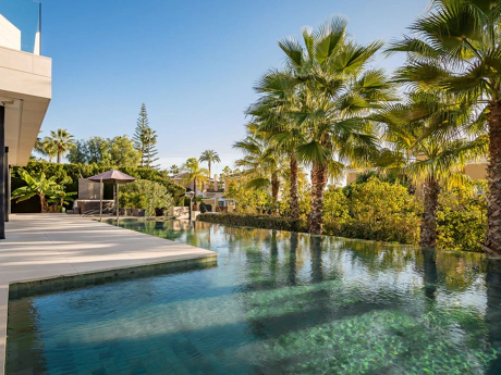 Villa for sale in Nueva Andalucia, Marbella