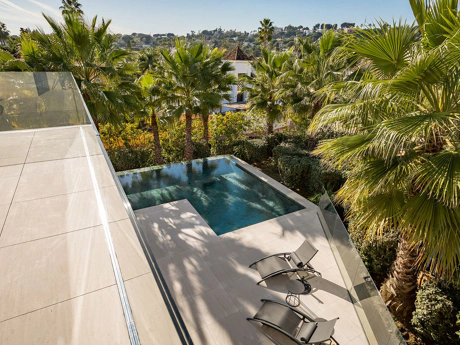 Villa for sale in Nueva Andalucia, Marbella