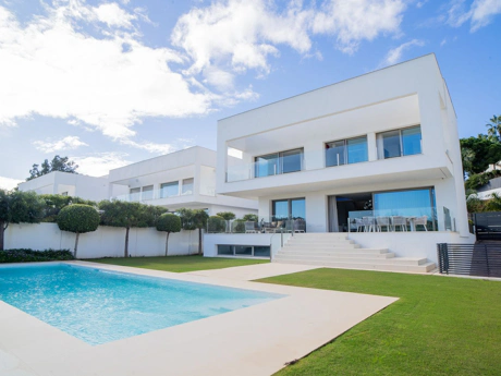 Villa for sale in Marbella