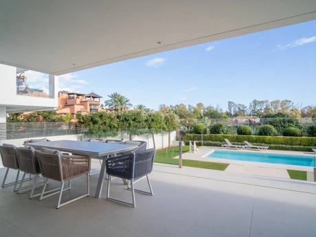 Villa for sale in Marbella