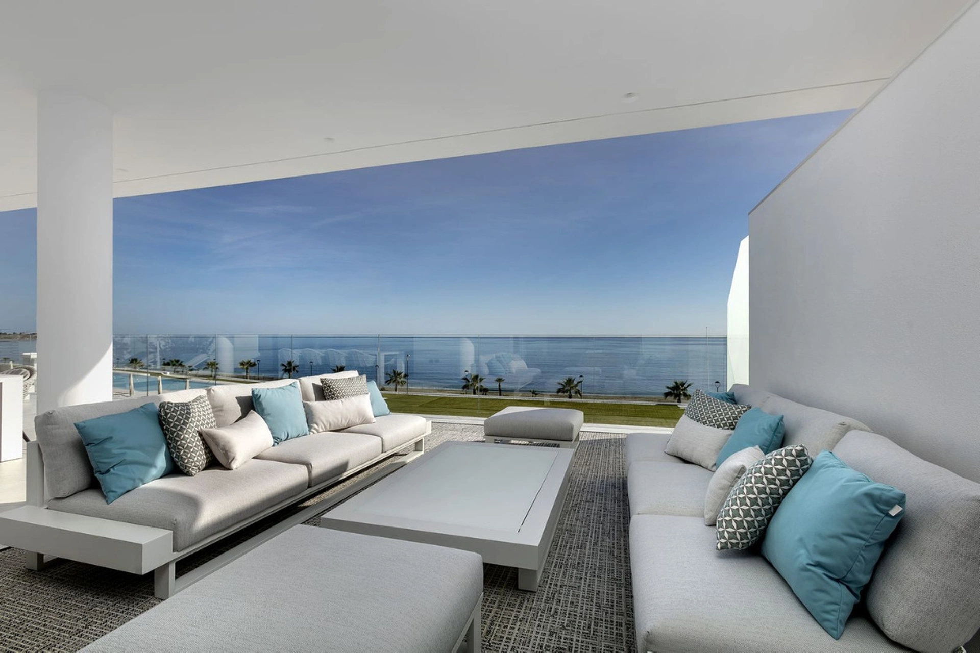Apartment for sale in Estepona