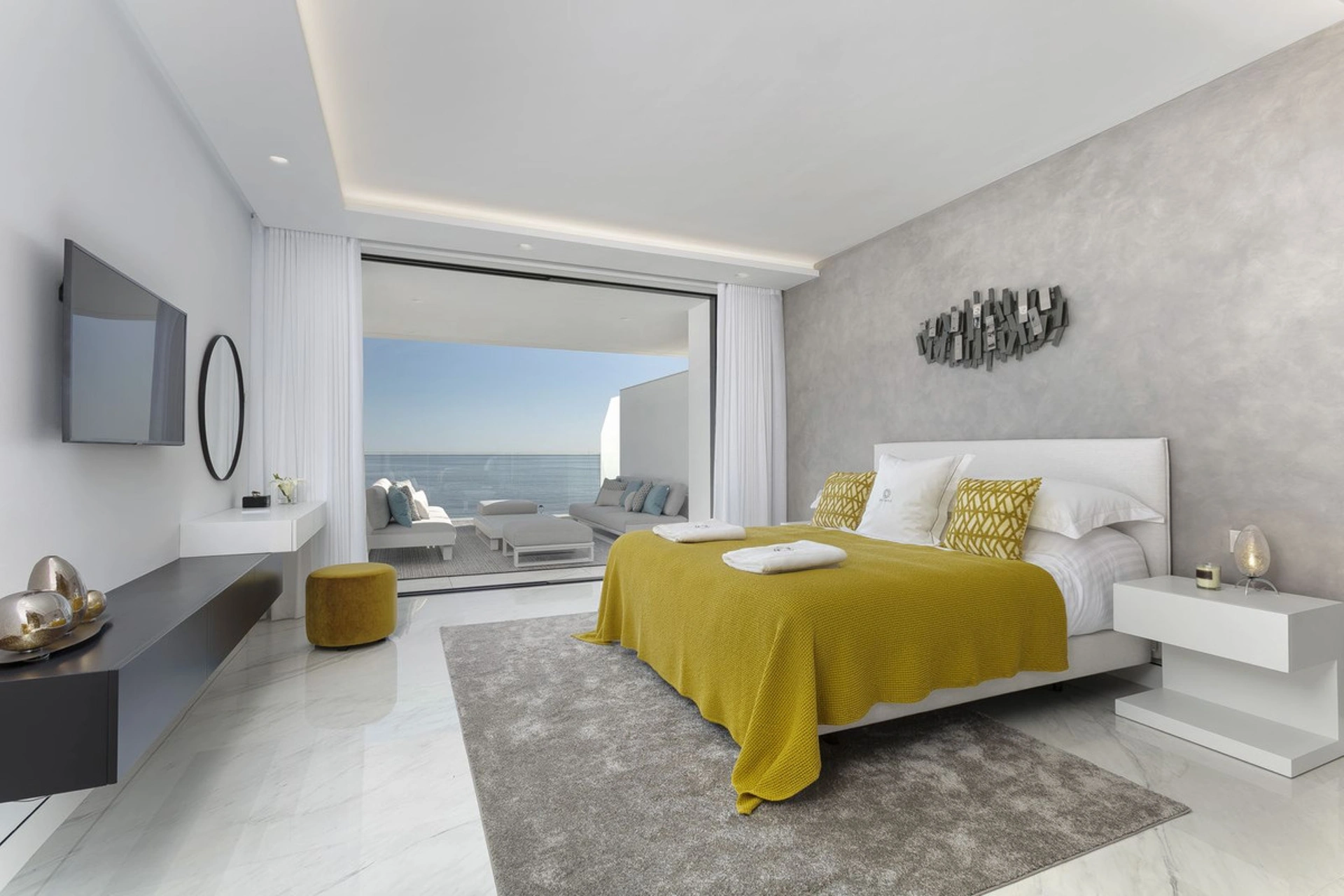 Apartment for sale in Estepona