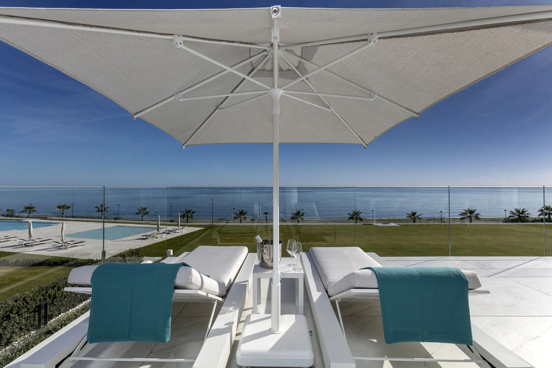 Apartment for sale in Estepona