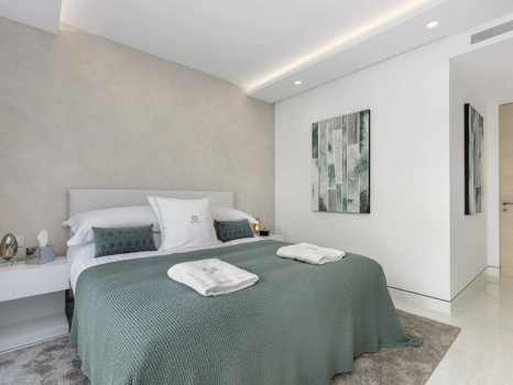 Apartment for sale in Estepona