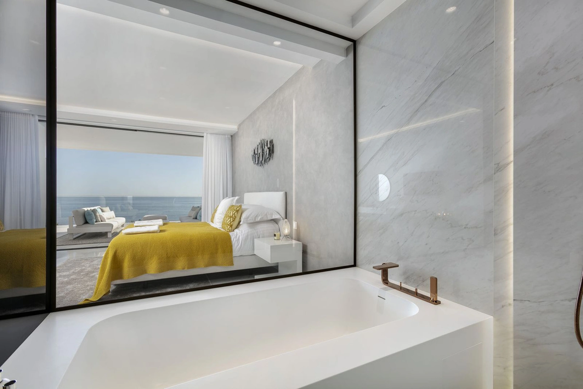 Apartment for sale in Estepona