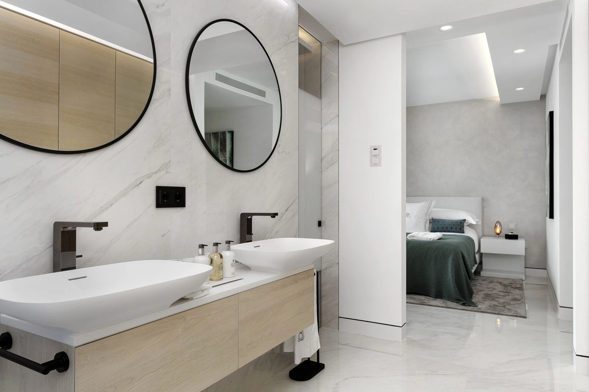 Apartment for sale in Estepona