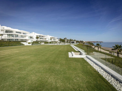Apartment for sale in Estepona