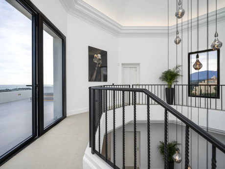 Villa for sale in Benahavis
