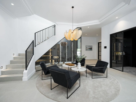 Villa for sale in Benahavis