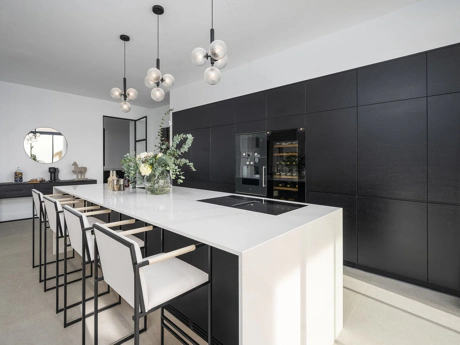 Villa for sale in Benahavis