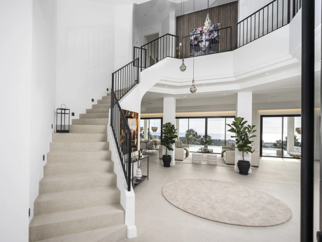 Villa for sale in Benahavis