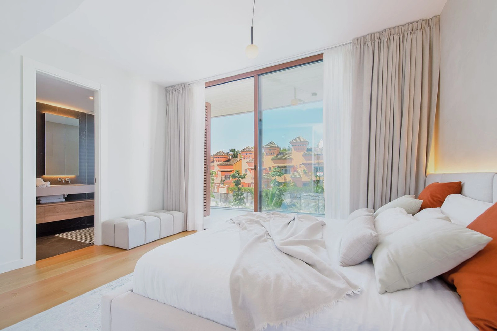 Villa for sale in Marbella