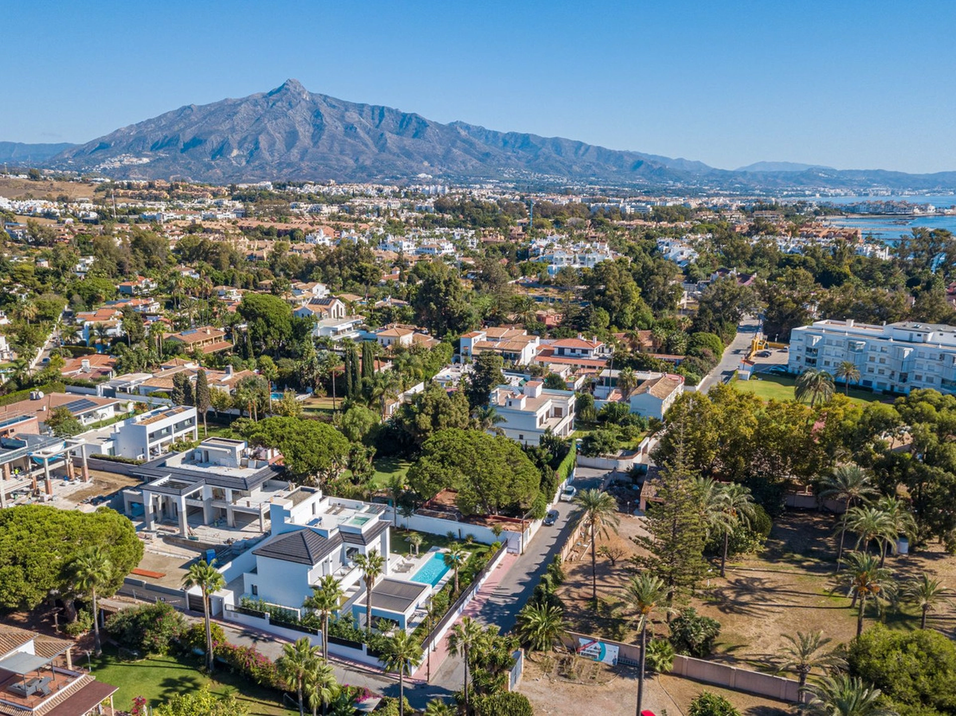 Villa for sale in Marbella