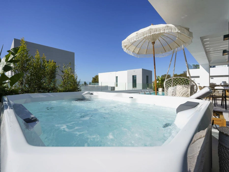 Villa for sale in Marbella