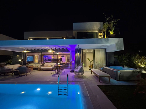 Villa for sale in Marbella