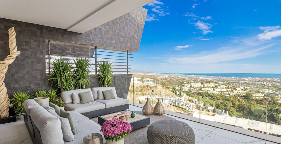 Apartment for sale in Benahavis
