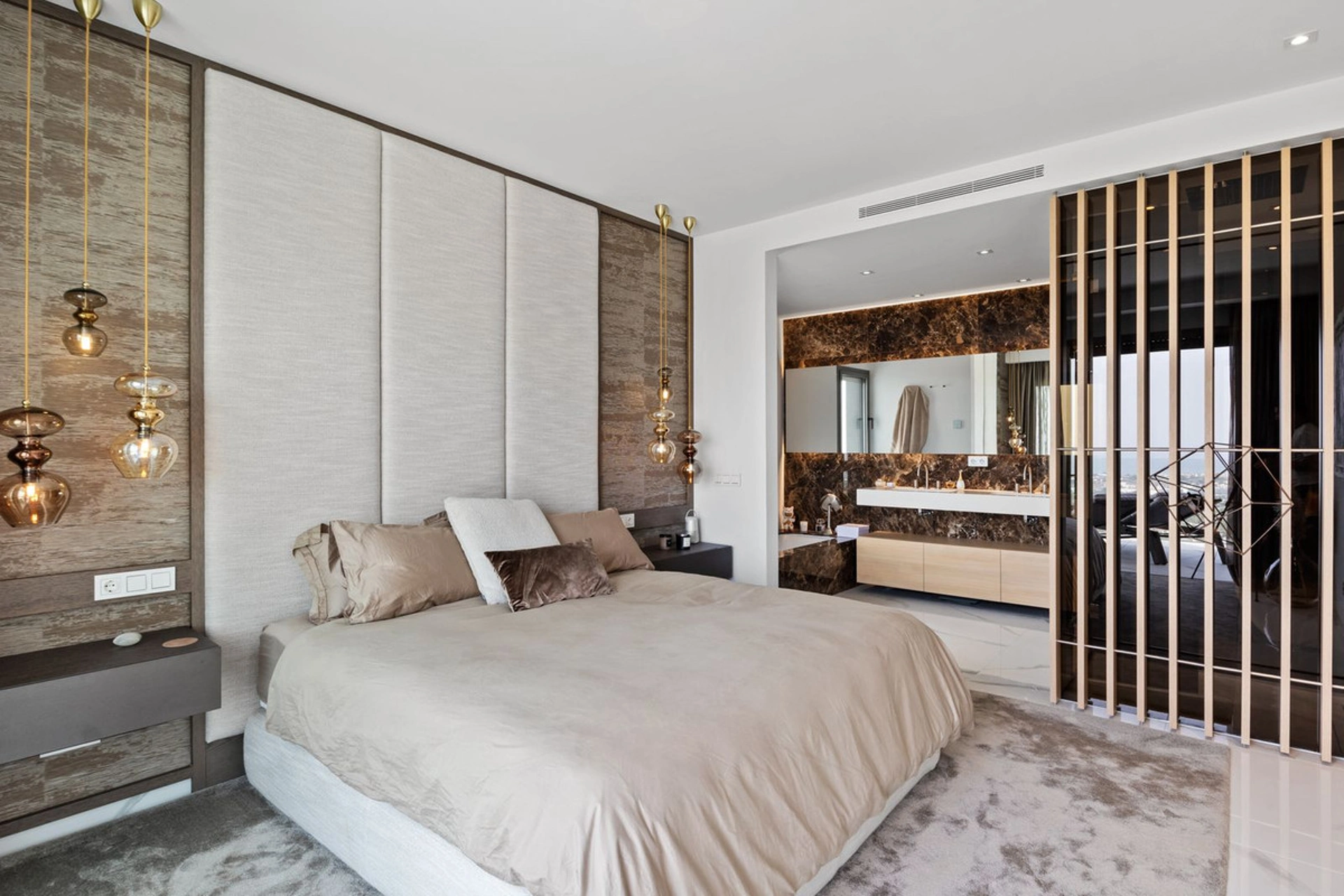 Apartment for sale in Benahavis