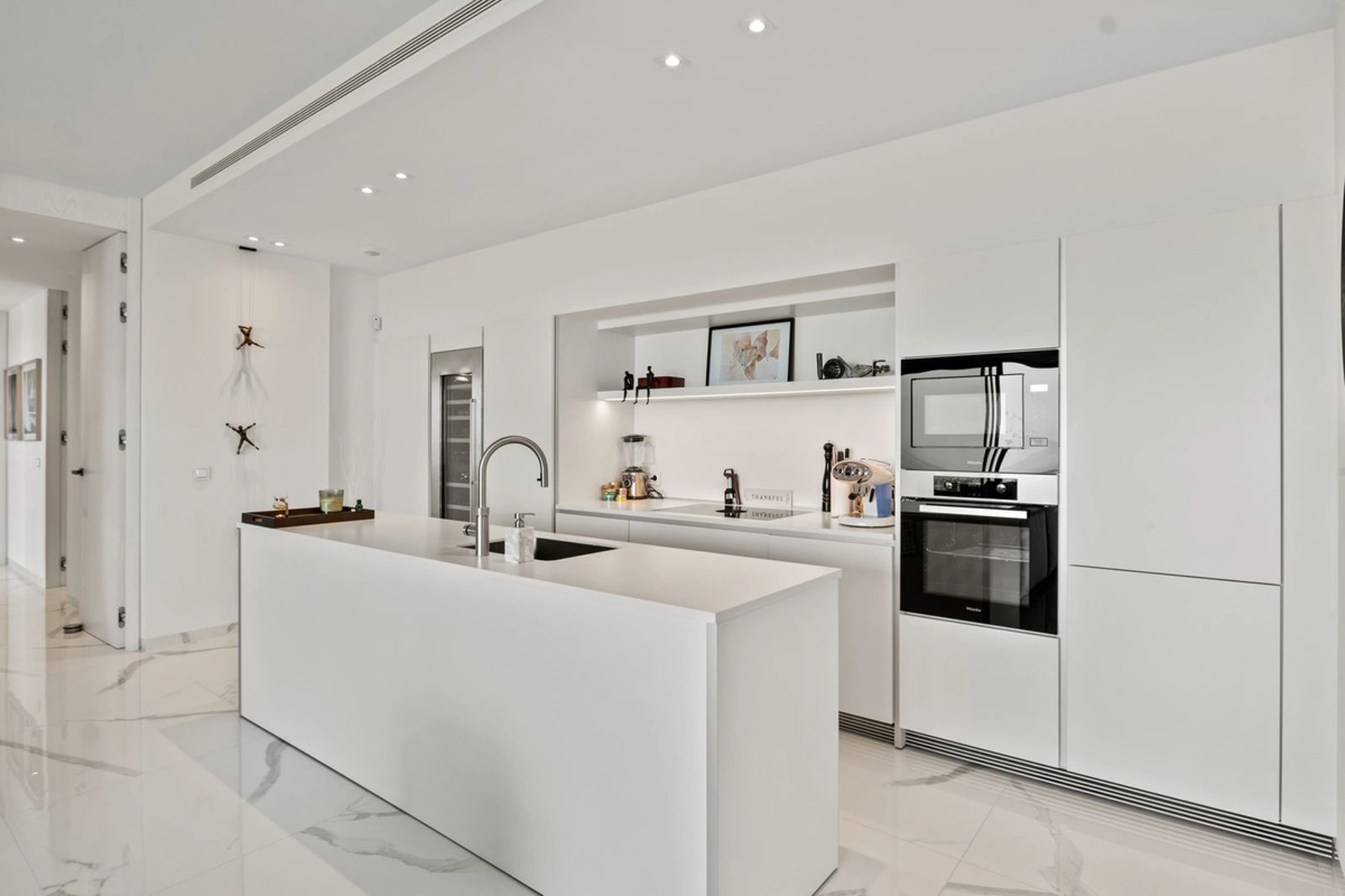 Apartment for sale in Benahavis