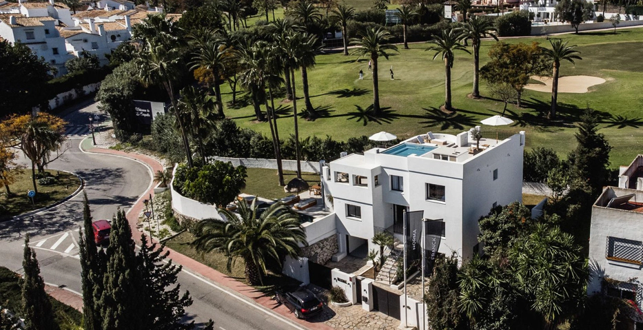 Villa for sale in Nueva Andalucia, Marbella