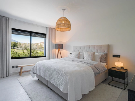 Villa for sale in Nueva Andalucia, Marbella