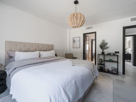 Villa for sale in Nueva Andalucia, Marbella