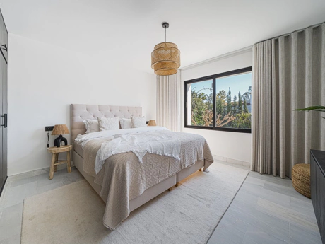 Villa for sale in Nueva Andalucia, Marbella