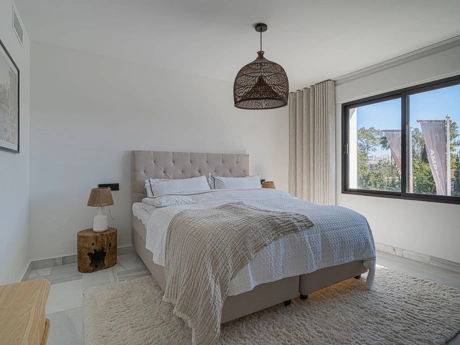 Villa for sale in Nueva Andalucia, Marbella