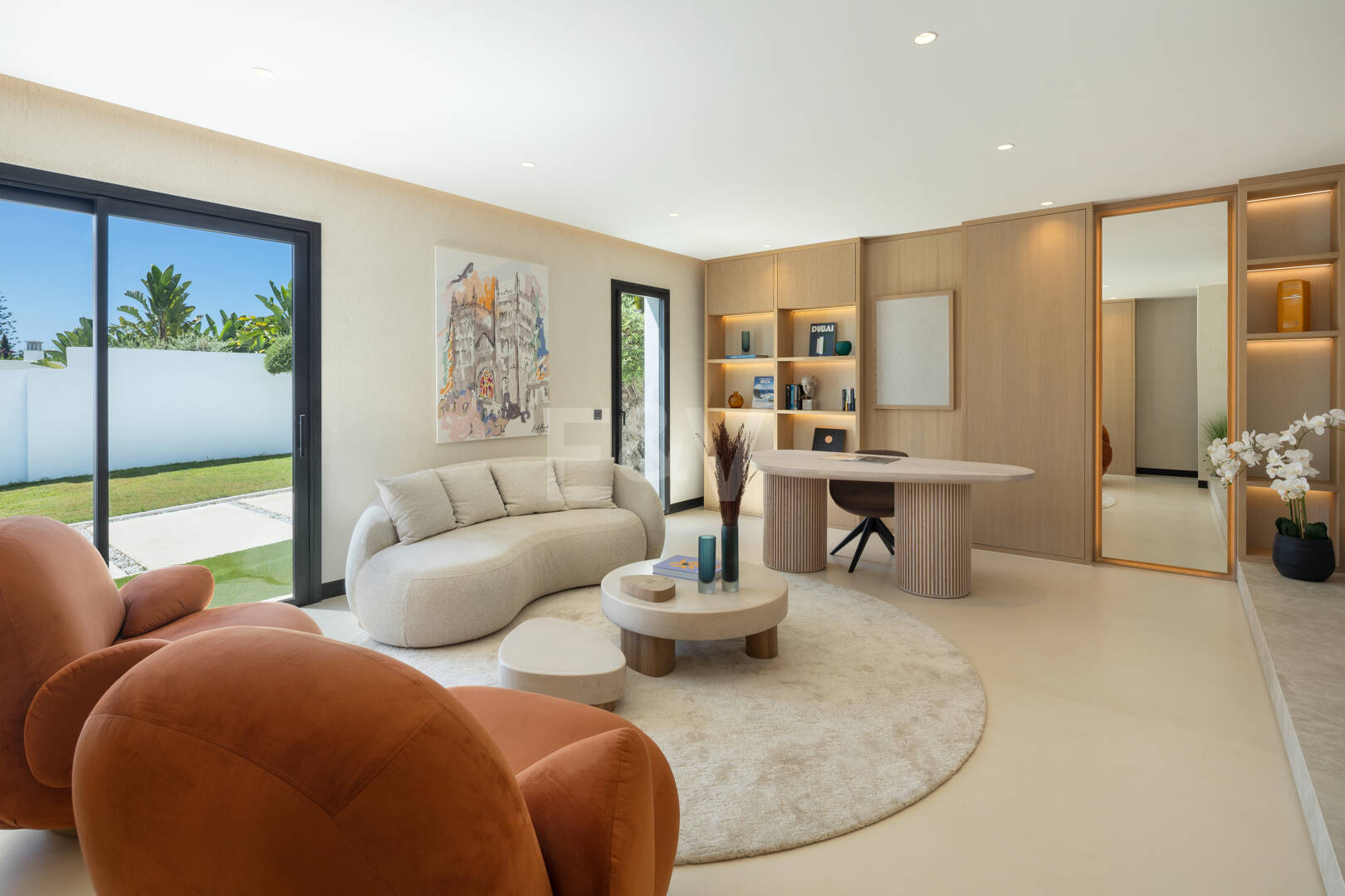 Villa contemporánea de lujo con amplios espacios exteriores cerca de la playa