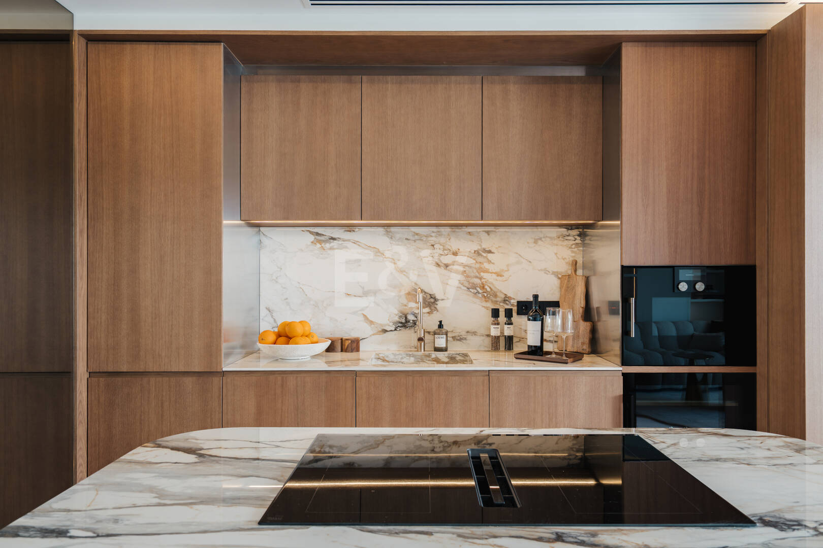 Elegante Wohnung in Las Lomas del Marbella Club mit herrlichem Berg- und Meerblick