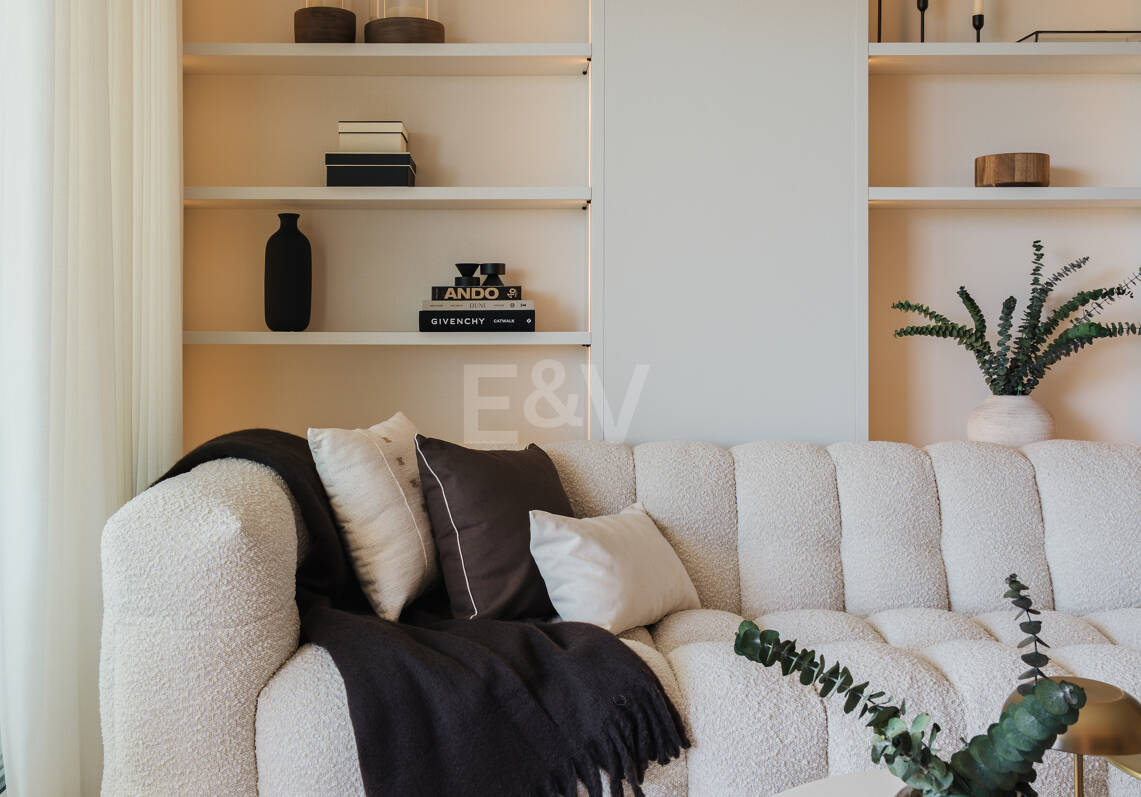 Elegante Wohnung in Las Lomas del Marbella Club mit herrlichem Berg- und Meerblick