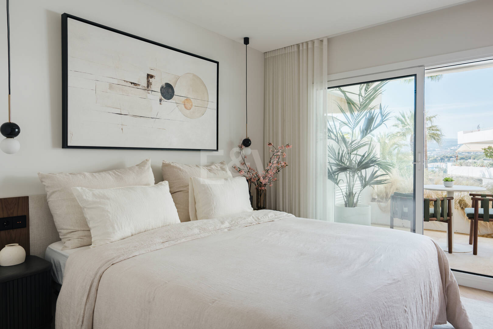Elegante Wohnung in Las Lomas del Marbella Club mit herrlichem Berg- und Meerblick