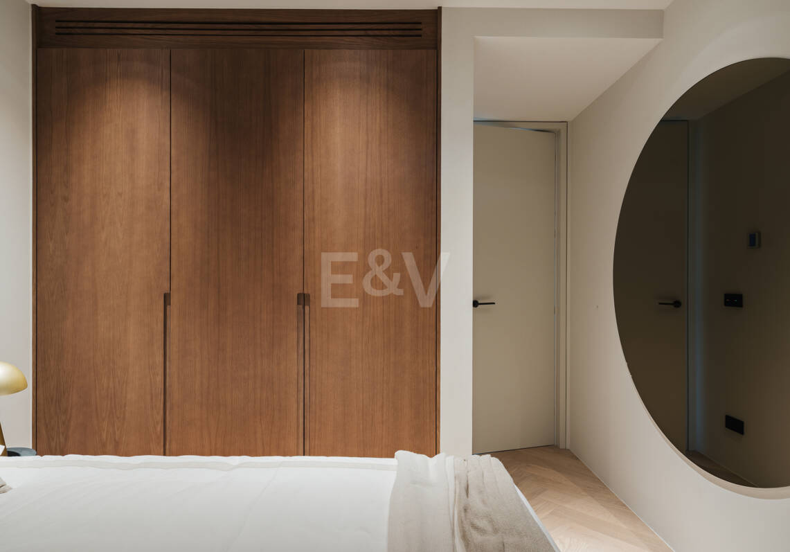 Elegante Wohnung in Las Lomas del Marbella Club mit herrlichem Berg- und Meerblick