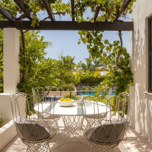 Modern Luxury Villa with Timeless Andalusian Elegance in San Pedro Playa