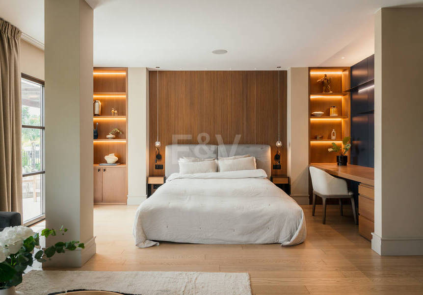 Modern Luxury Villa with Timeless Andalusian Elegance in San Pedro Playa