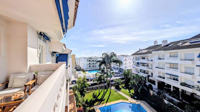 Duplex Penthouse Near San Pedro Town Centre & Beach