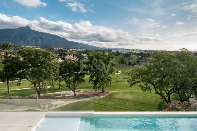 Villa à vendre en Nueva Andalucia, Marbella (Toutes les zones)