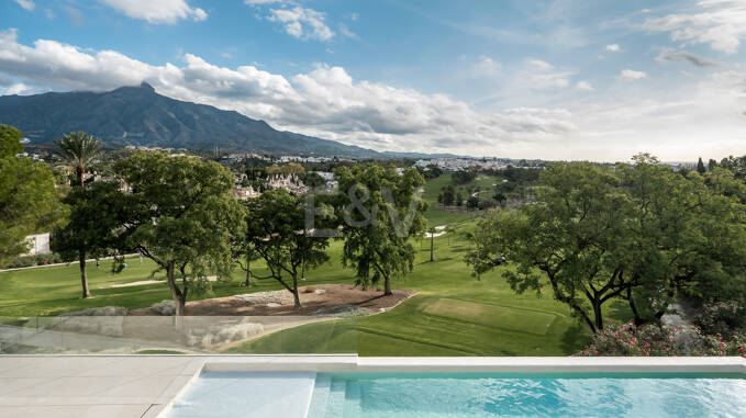 Villa à vendre en Nueva Andalucia, Marbella (Toutes les zones)