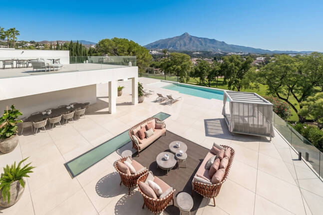 Villa à vendre en Nueva Andalucia, Marbella (Toutes les zones)