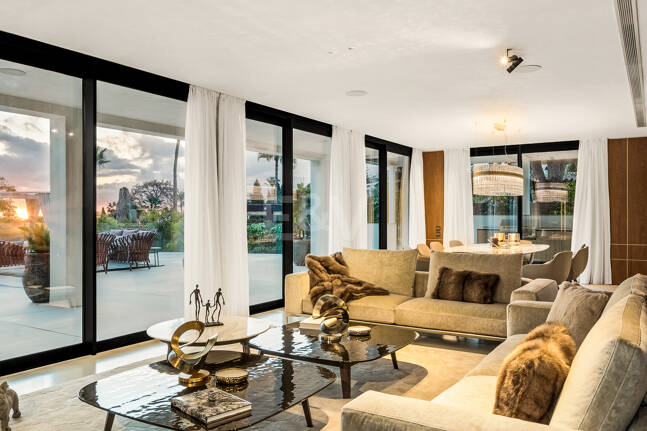 Villa à vendre en Nueva Andalucia, Marbella (Toutes les zones)