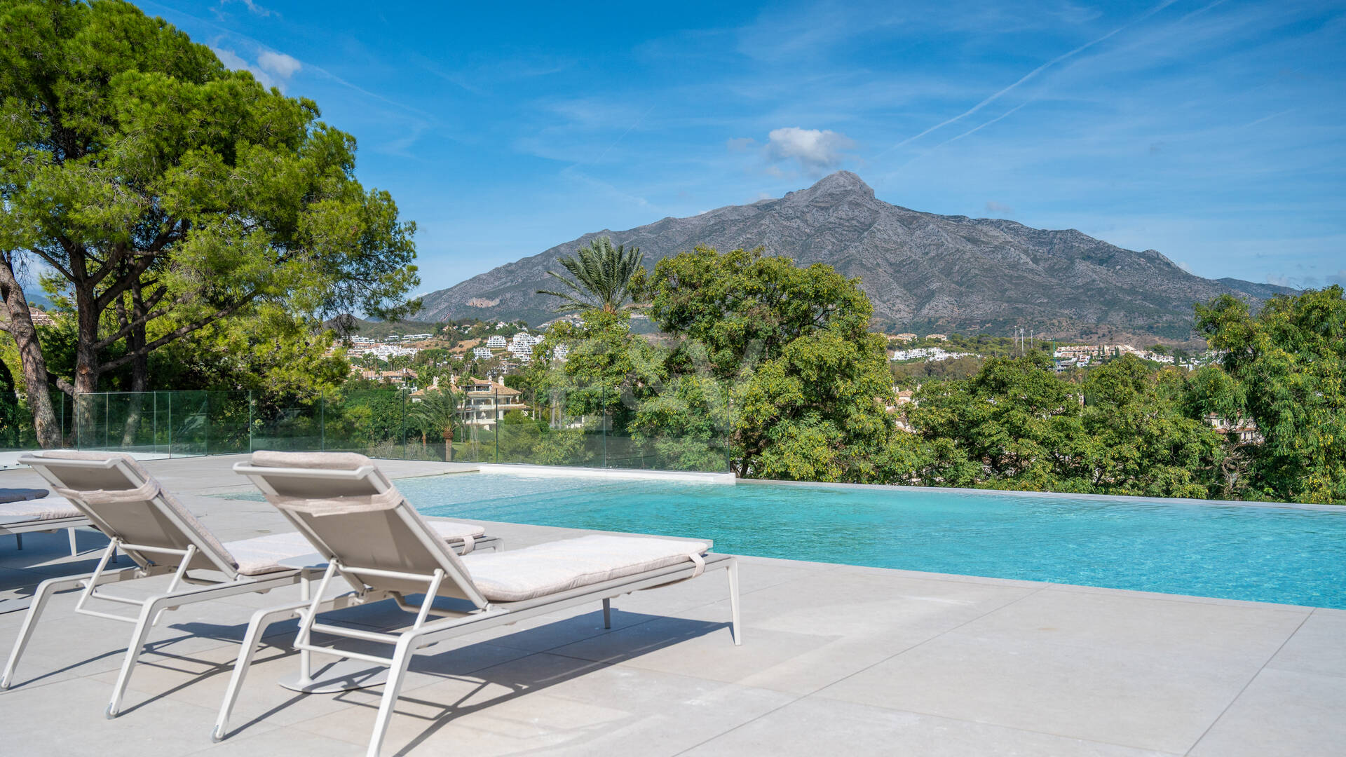 Villa à vendre en Nueva Andalucia, Marbella (Toutes les zones)