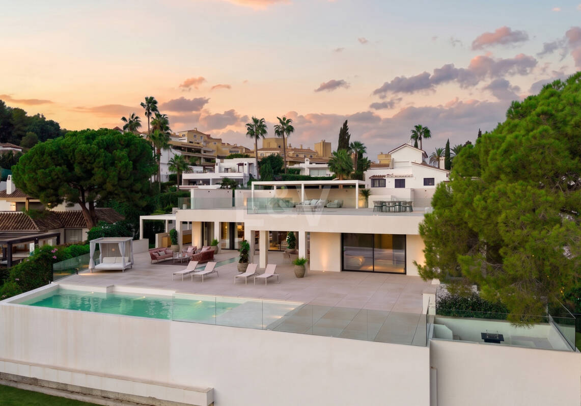Villa à vendre en Nueva Andalucia, Marbella (Toutes les zones)