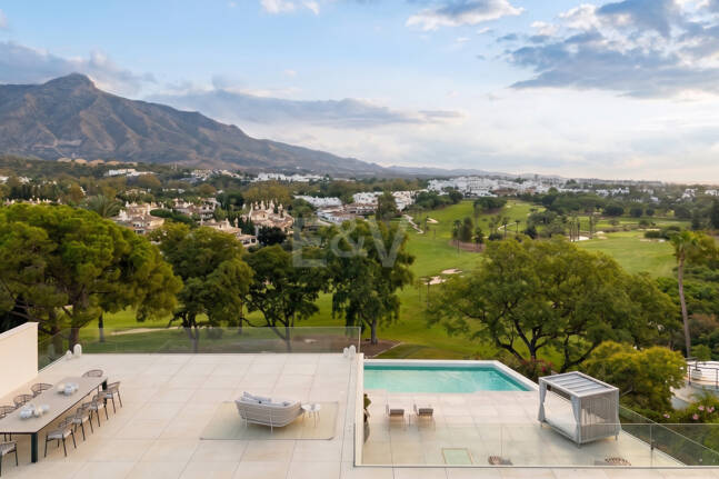 Villa à vendre en Nueva Andalucia, Marbella (Toutes les zones)