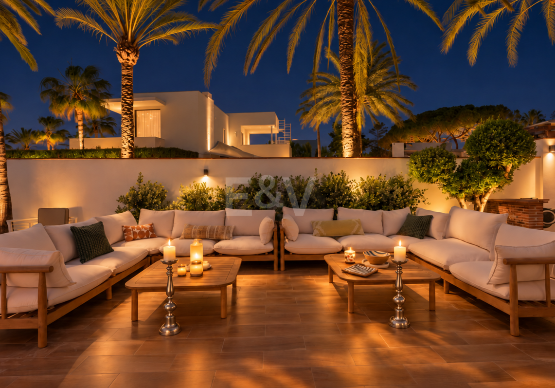 Fullt renoverad lyx Villa Bara 50 meter från stranden i Marbesa, Marbella