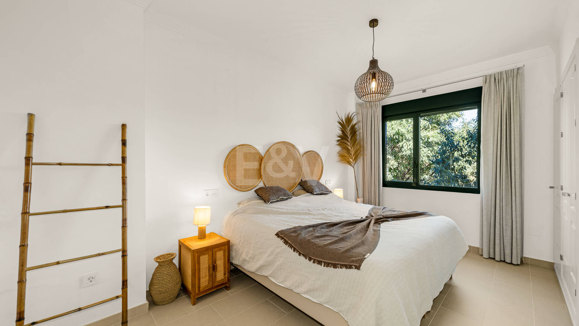 Stilvolles Duplex-Penthouse mit Panoramameerblick in El Rosario