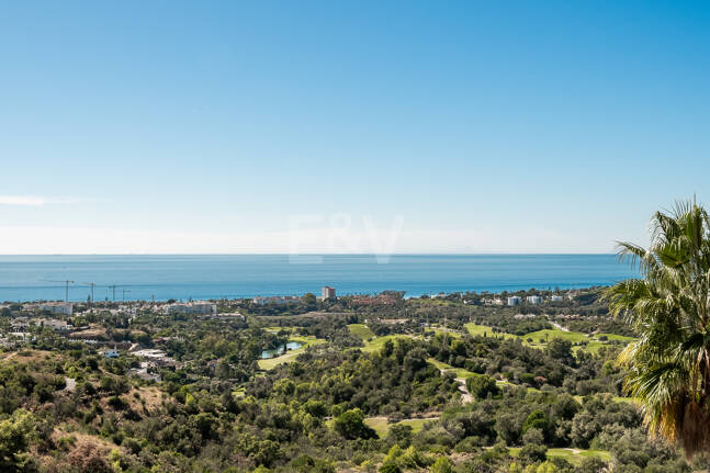 Stilvolles Duplex-Penthouse mit Panoramameerblick in El Rosario